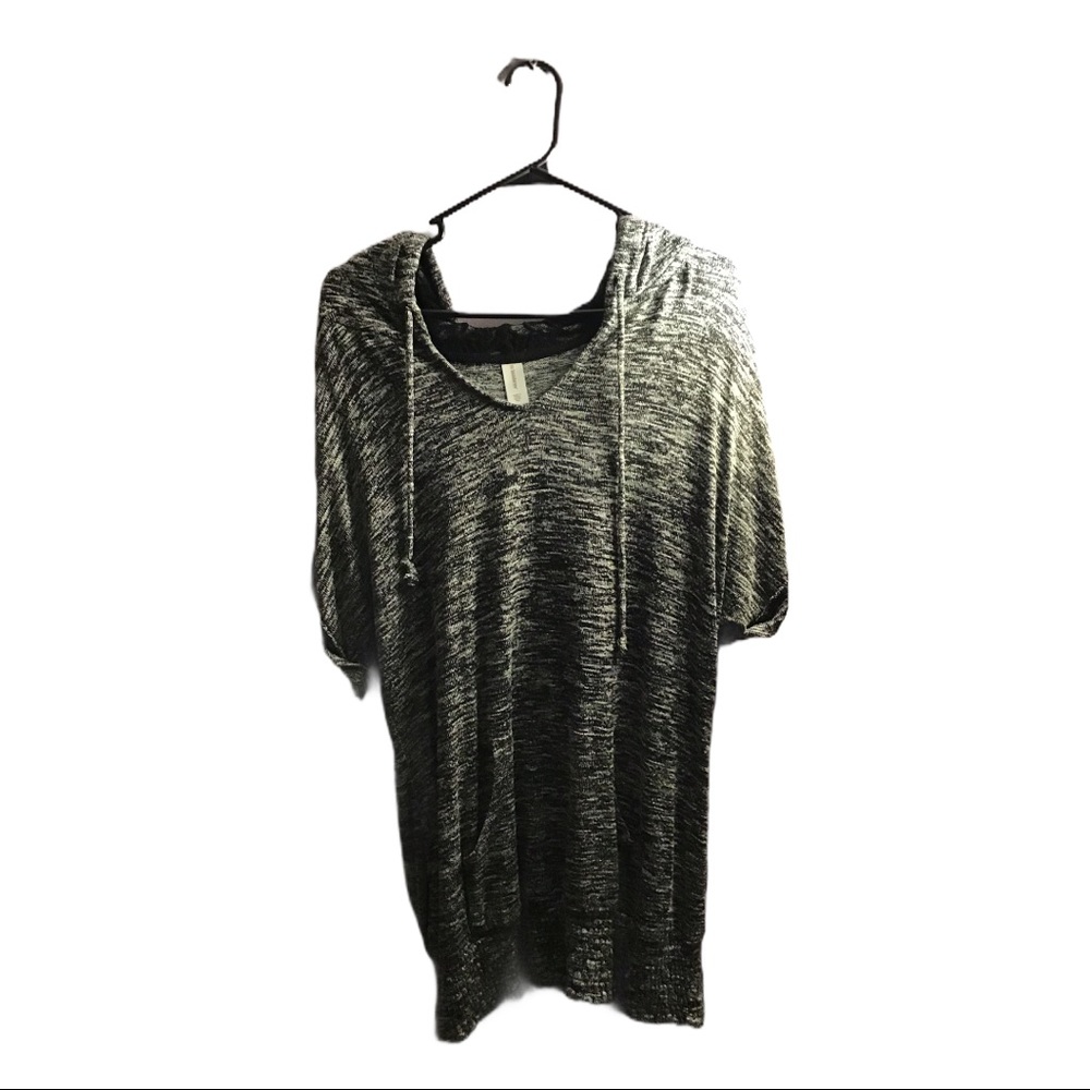 Cute longer shirt